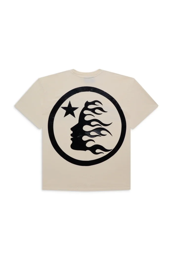 hellstar-sports-black-logo-t-shirt-khaki-1